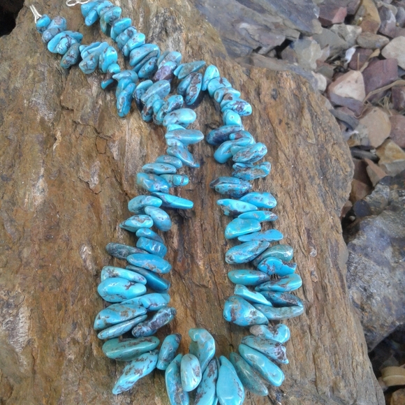 Sterling Silver Turquoise Nugget NECKLACE - Picture 7 of 7